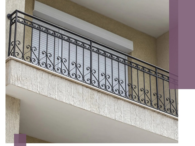 Балконные ограждения из металла и стекла в Туймазы для домов