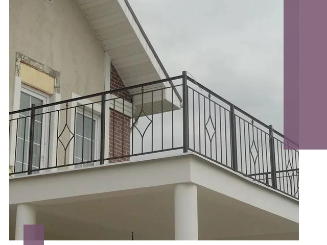 Изготовление балконных ограждений в Туймазы из металла и стекла